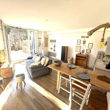 Paillotte Bambou-montpellier Centre 10minutes - 35m2 Terrasse- Parking *