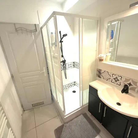 شقة Paillotte Bambou-montpellier Centre 10minutes - 35m2 Terrasse- Parking *
