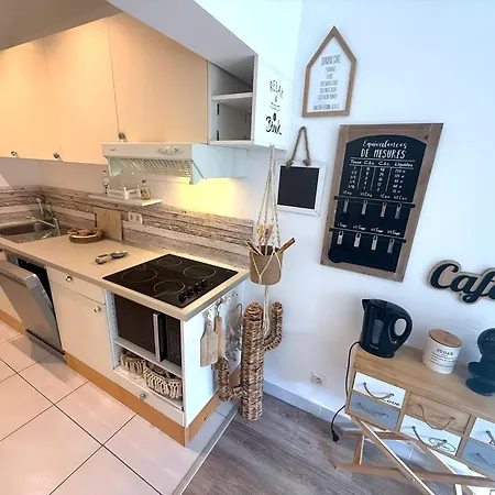 Paillotte Bambou-montpellier Centre 10minutes - 35m2 Terrasse- Parking *