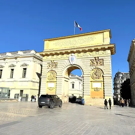 شقة Paillotte Bambou-montpellier Centre 10minutes - 35m2 Terrasse- Parking كاستيلنو-لو-ليه